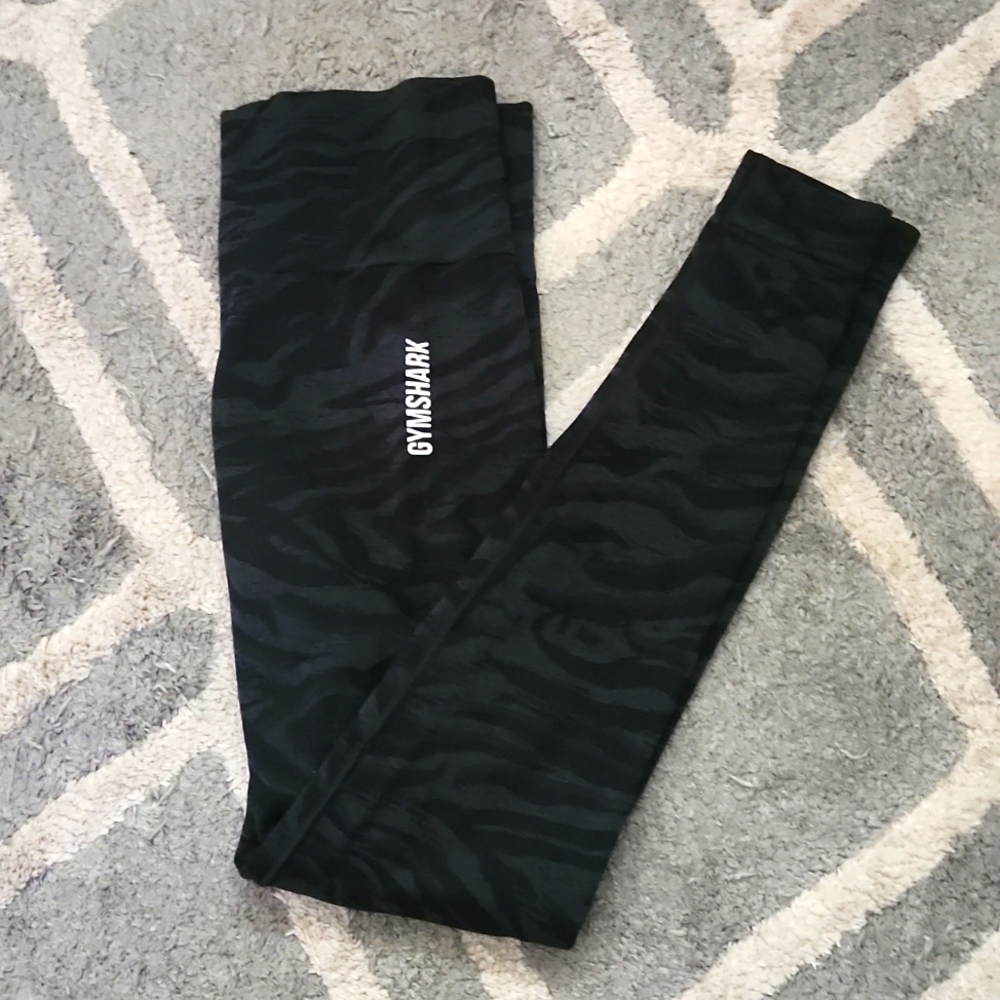 NWOT Gymshark Adapt leggings
